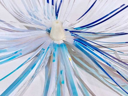 Mylar Duster Lure 4.5" Baby Blue White Crinkle - close up of white acrylic head