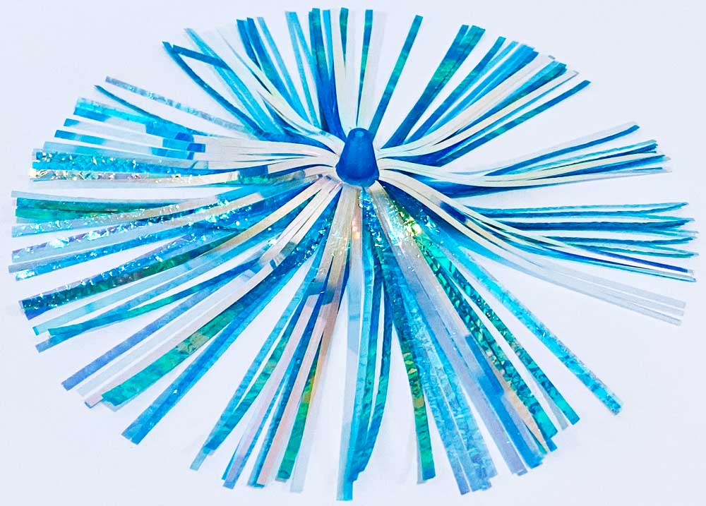 Mylar Duster Lure 4.5" Green Crinkle Holographic - overhead view