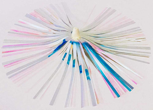 Mylar Duster Lure 4.5" Cotton Candy Holographic White - overhead view